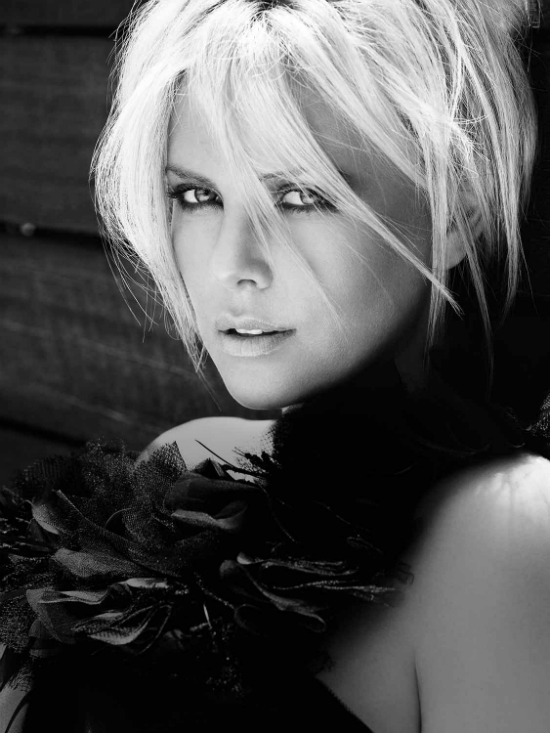 Шарлиз Терон Самые красивые девушки мира