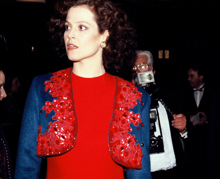 Сигурни Уивер