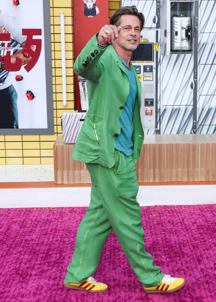 Наконец стало известно, с кем встречается Брэд Питт