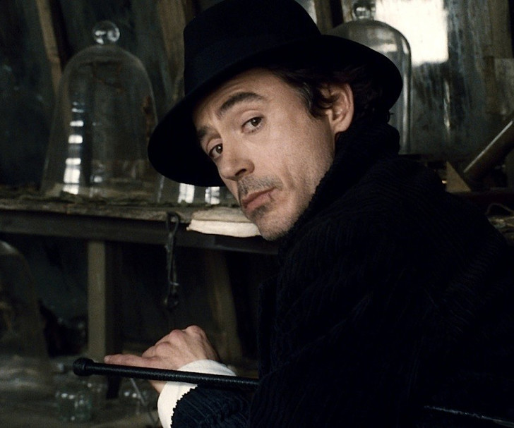 Роберт Дауни-младший в фильме «Шерлок Холмс»