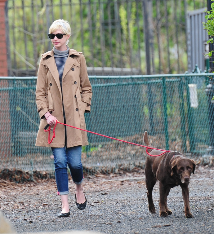 Энн Хэтэуэй и Эсмеральда