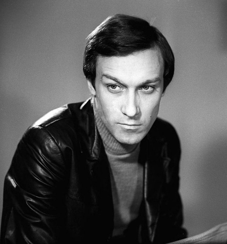 Олег Янковский