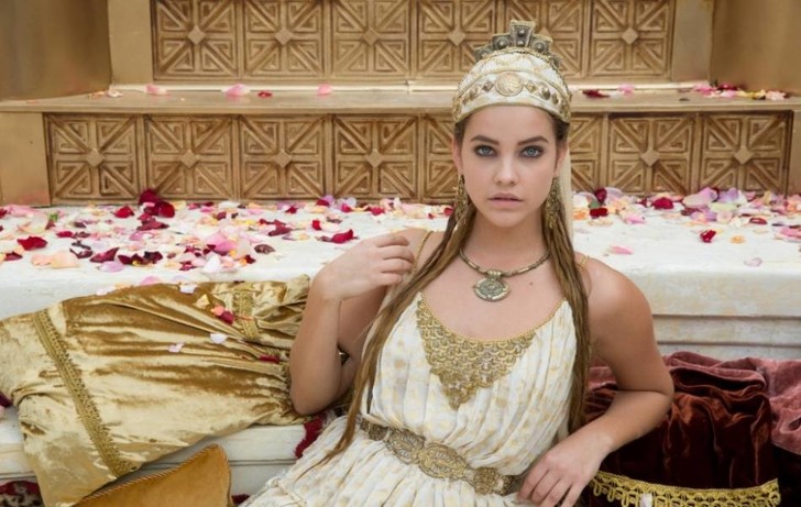 Барбара Палвин: 8 фактов об имениннице (фото 13)