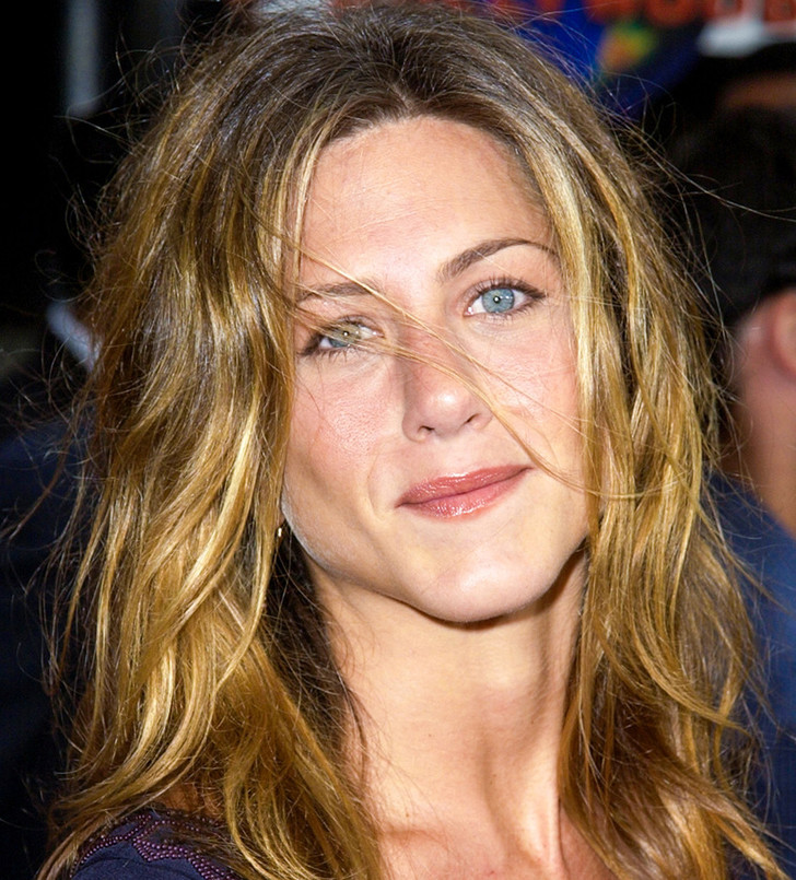 Дженнифер Энистон в откровенном интервью впервые рассказала, почему у нее нет детей