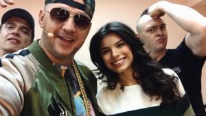 Любимица Потапа Мишель Андраде засветилась на модной тусовке в причудливых штанах – затмила всех и даже Квиткову