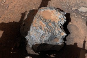Марсоход Curiosity обнаружил третий железный метеорит
Информация