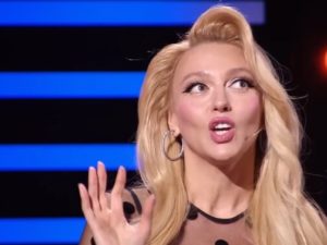 Под руку с известным бородачом: Полякова засветилась в реабилитационном центре — (фото)