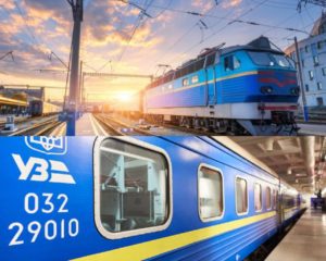 После этих фото ты захочешь срочно уехать на отдых: Укрзализныця удивила новым дизайном плацткарных вагонов – очень сильно