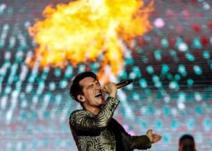 Рок-группа Panic! At The Disco распалась после 19 лет существования