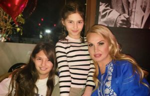 За лето очень подросли: Камалия показала дочерей от пакистанского миллиардера Захура – девочки сильно изменились (фото)
