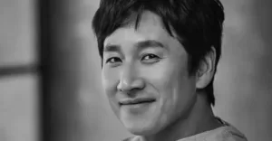 Звезда оскароносного фильма “Паразиты” Ли Сун Гюн скончался в возрасте 48 лет