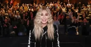 Шер подала документы на опеку над 47-летним сыном, который страдает от наркотической зависимости