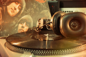 Время от времени я скучаю по тебе — поют они: The Beatles выпустили свою последнюю песню Now And Then