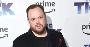 Актер “Один дома” Девин Рэтрей признал себя виновным в домашнем насилии