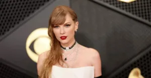 Наряды звезд на “Грэмми 2024”: Майли Сайрус в Maison Margiela, Тейлор Свифт в Schiaparelli