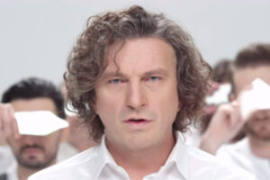 Слова, не теряющие актуальности сквозь года: цитаты Кузьмы Скрябина о войне