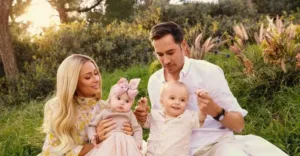 Пэрис Хилтон впервые показала 5-месячную дочь