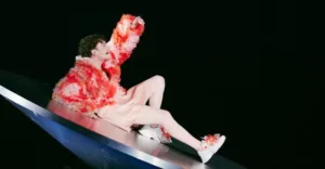 Второй полуфинал “Евровидения-2024”: в финал прошли фаворит букмекеров из Швейцарии и участница из Израиля