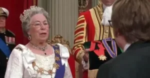 Жанетт Чарльз, которая прославилась ролями Елизаветы II, умерла в возрасте королевы