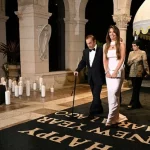 “Мисс Украина-2001” Александра Николаенко посетила новогоднюю вечеринку Трампа