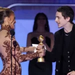 Тимоти Шаламе впервые получил «Золотой глобус», а фильм Пола Томаса Андерсона стал триумфатором премии