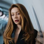 Тина Кароль расследует, кто заказал атаку на нее из-за песни о свете
