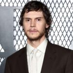 Эван Питерс признается, что он «беспокоится» по поводу звездного 13-го сезона «Американской истории ужасов» (эксклюзив)