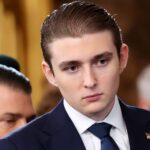 Судья предупреждает присяжных с осторожностью относиться к истории Бэррона Трампа после того, как он позвонил в полицию Великобритании, чтобы сообщить о нападении: «Она может быть предвзятой»