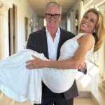 Ванна Уайт выходит замуж за давнюю любовь Джона Дональдсона на свадьбе-сюрпризе: «Хотела сделать это официально»