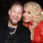 Банни Хо рассказывает, что пенис Джелли Ролл стал «значительно больше» после того, как он весил более 275 фунтов. Потеря веса