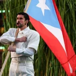 От упаковщика в магазине до короля Супербоула: как Bad Bunny расколол Америку