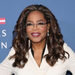 Опра, 71 год, призналась в своей «любви» к укороченным топам — именно так она льстит своему «любимому» выбору Amazon