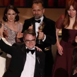 Получивший “Оскар” россиянин объяснил, почему не призвал остановить войну в Украине