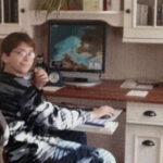 Давний фанат Civ поделился старым фото, где он играет в Civilization 3 – и вызвал приступ ностальгии у тысяч геймеров