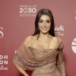 Прокуратура Турции выдала ордер на арест одной из популярнейших актрис