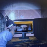 Геймер обнаружил свой монитор в Resident Evil Requiem и случайно запустил рекурсивный флешмоб