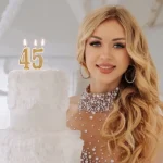 Наталья Валевская празднует день рождения: как выглядит 45-летняя артистка