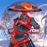 Мужик с собакой стал героем сообщества Overwatch – он притащил игровой ПК на фудкорт и играл в шутер