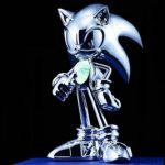 Sega создала статую Соника с “настоящей ДНК” синего ежа внутри
