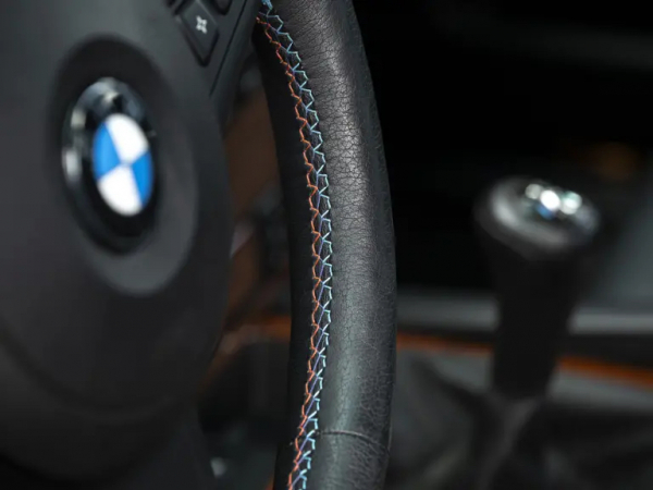 Детали салона BMW M5 E60